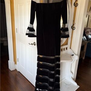 Elegant Black Velvet Evening Gown
